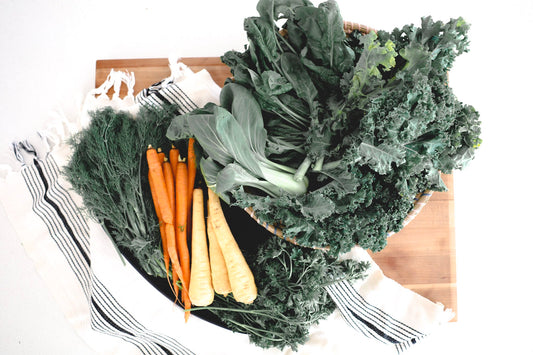 photo of cruciferous veggies and carrots and parsley